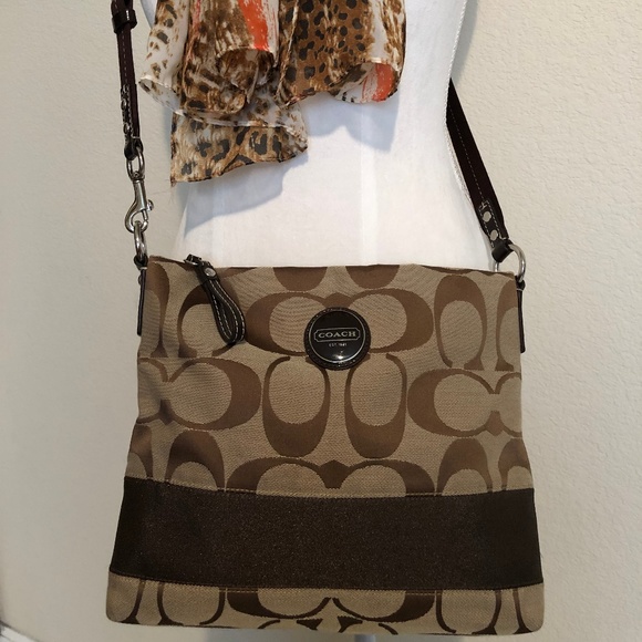 Coach Handbags - Authentic Coach Crossbody